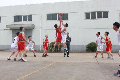 2015年5月,公司举行第四届职工运动会